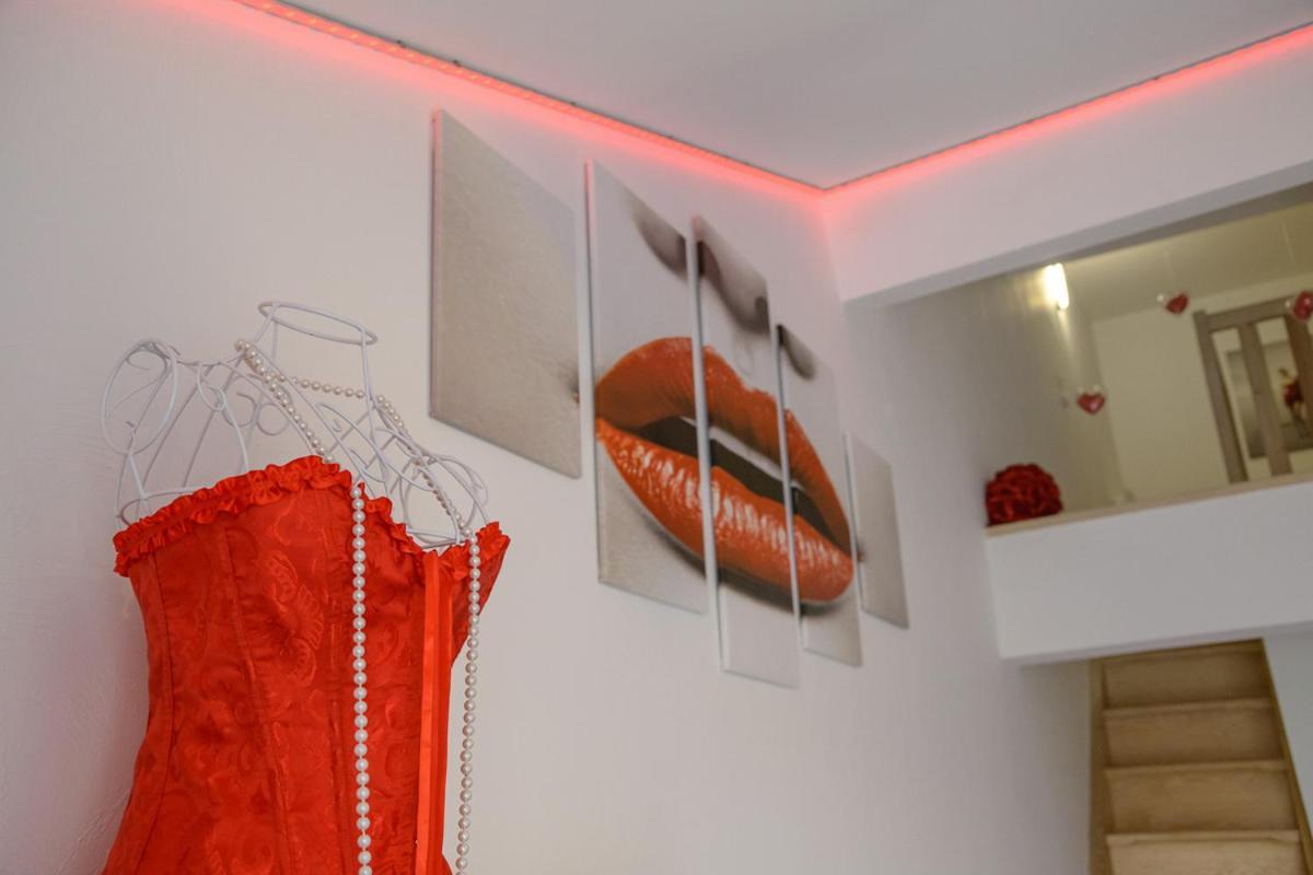 Love Room - Suite Romantique Avec Spa Privatif Le Puy-en-Velay Luaran gambar